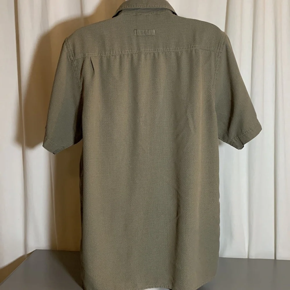 The North Face Casual Lightweight Button Down Shirt, S